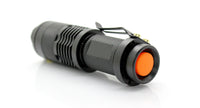 Mini Linterna Led con Zoom 240 Lumens – 5 Watt